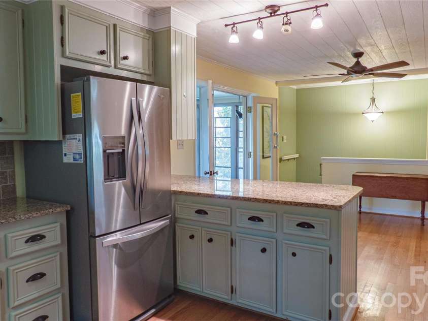 115 Rainbow Lane, Mooresville, NC 28117.  MLS# CAR4413654, YatesRealty ID 45316. 