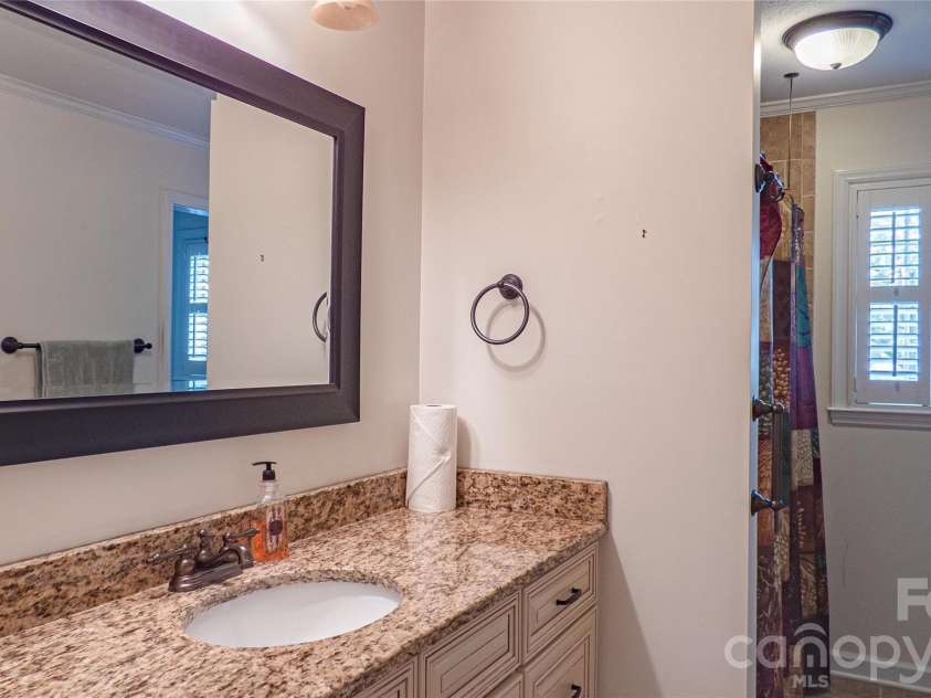 115 Rainbow Lane, Mooresville, NC 28117.  MLS# CAR4413654, YatesRealty ID 45316. 