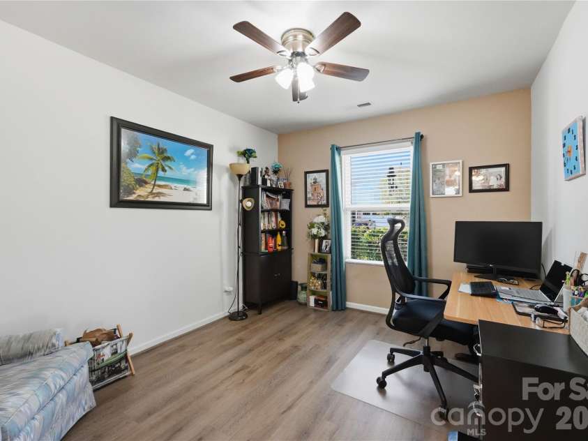 865 Willow Creek Drive, Gastonia, NC 28054.  MLS# CAR4415950, YatesRealty ID 45318. 