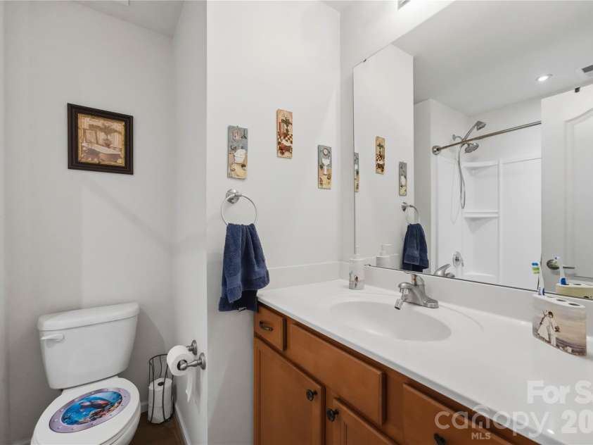 865 Willow Creek Drive, Gastonia, NC 28054.  MLS# CAR4415950, YatesRealty ID 45318. 