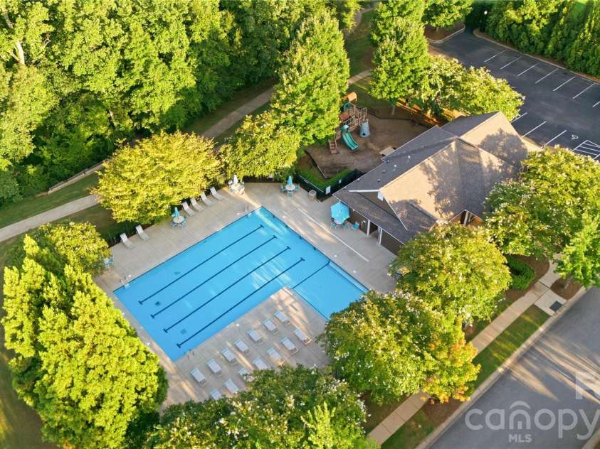 865 Willow Creek Drive, Gastonia, NC 28054.  MLS# CAR4415950, YatesRealty ID 45318. 