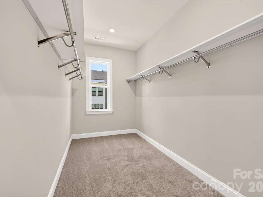 6008 Yellow Buckeye Drive, Charlotte, NC 28277.  MLS# CAR4396142, YatesRealty ID 45319. Primary walk-in Closet