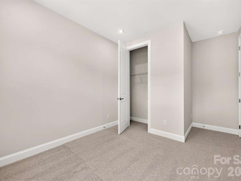 6008 Yellow Buckeye Drive, Charlotte, NC 28277.  MLS# CAR4396142, YatesRealty ID 45319. Secondary bedroom