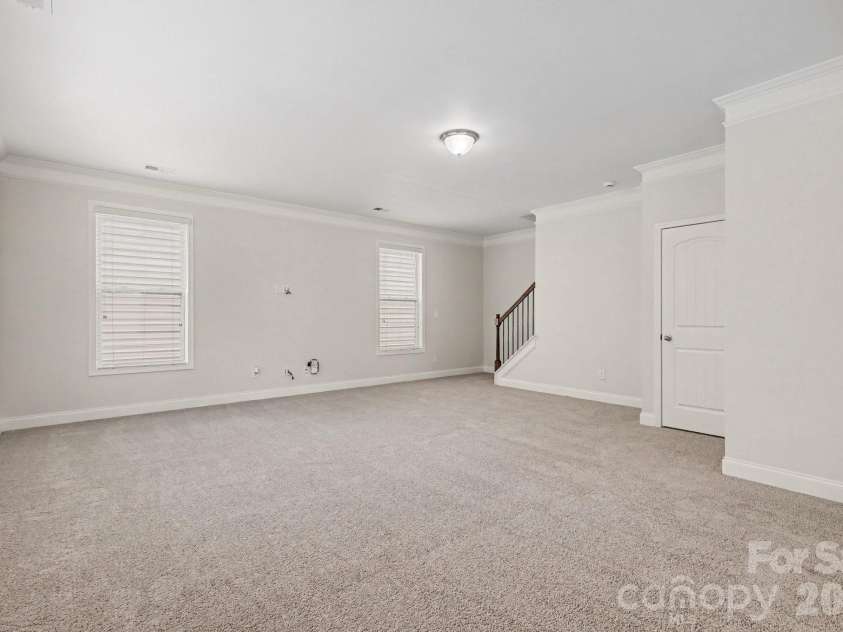 2318 Sonoma Valley Drive, Charlotte, NC 28214.  MLS# CAR4411062, YatesRealty ID 45320. 