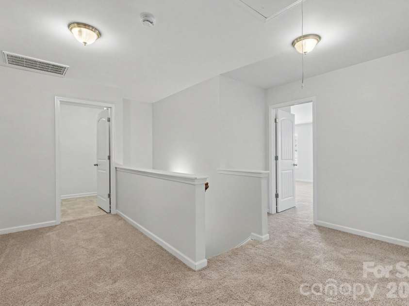 2318 Sonoma Valley Drive, Charlotte, NC 28214.  MLS# CAR4411062, YatesRealty ID 45320. 