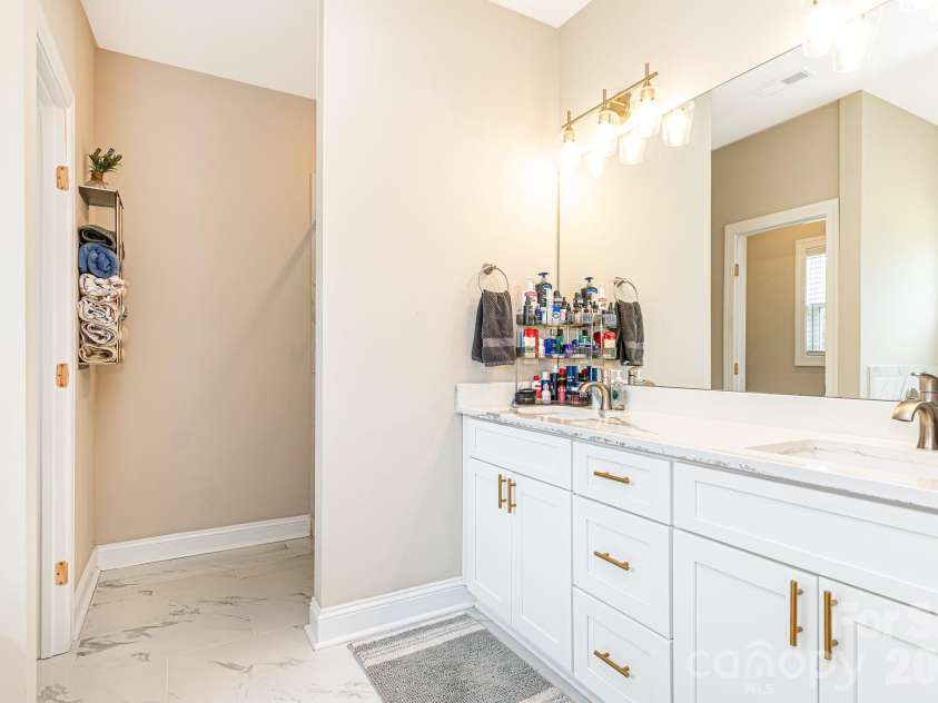 1205 Palestine Road, Linden, NC 28356.  MLS# CAR4416218, YatesRealty ID 45321. Primary Bathroom