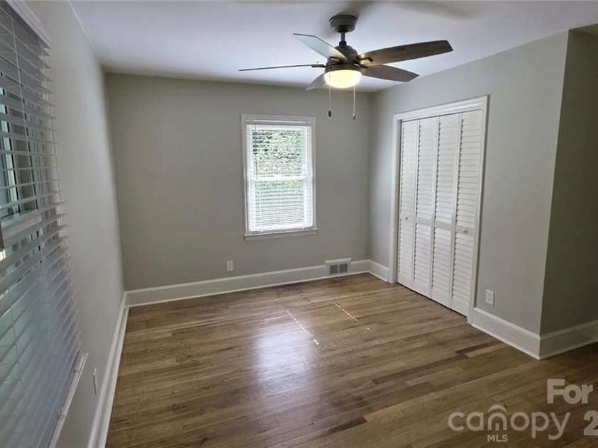 323 Western Boulevard, Lexington, NC 27295.  MLS# CAR4409782, YatesRealty ID 45324. 
