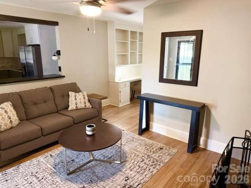323 Western Boulevard, Lexington, NC 27295.  MLS# CAR4431750, YatesRealty ID 45324. 