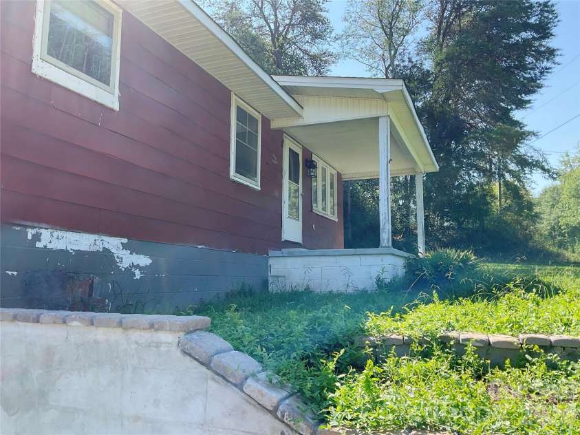 3146 Fallston Waco Road, Shelby, NC 28150.  MLS# CAR4416264, YatesRealty ID 45325. 