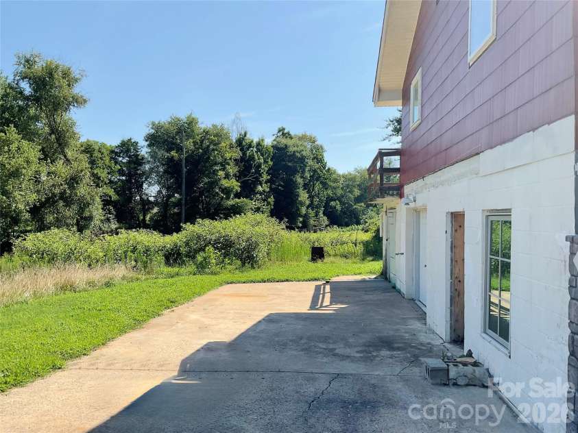 3146 Fallston Waco Road, Shelby, NC 28150.  MLS# CAR4416264, YatesRealty ID 45325. 