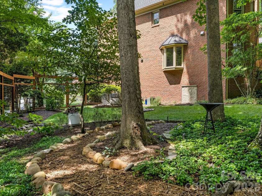 5402 Flowering Dogwood Lane, Charlotte, NC 28270.  MLS# CAR4413846, YatesRealty ID 45329. 