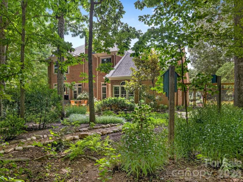 5402 Flowering Dogwood Lane, Charlotte, NC 28270.  MLS# CAR4413846, YatesRealty ID 45329. 