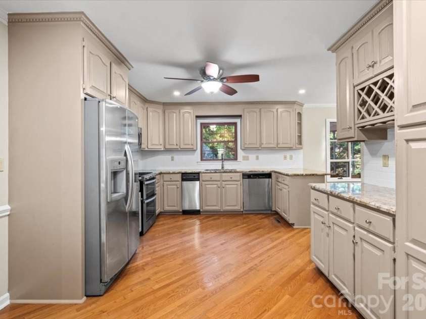 1061 Fairway Drive, Kannapolis, NC 28081.  MLS# CAR4319984, YatesRealty ID 4533. Kitchen