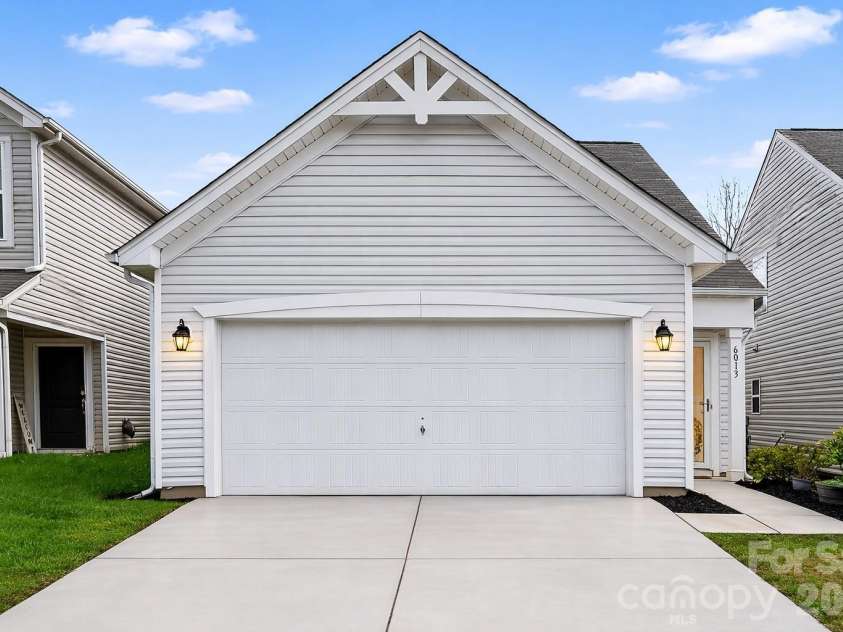 6013 Halliwell Street, Rock Hill, SC 29732.  MLS# CAR4350244, YatesRealty ID 4533. 