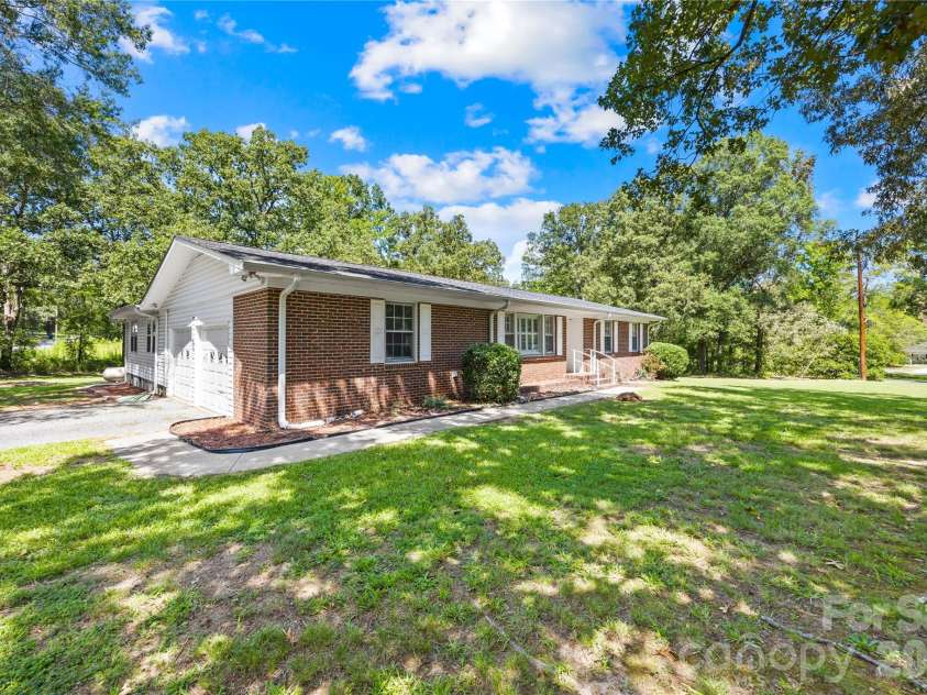 1012 Forest Drive, Marshville, NC 28103.  MLS# CAR4412442, YatesRealty ID 45330. Side Load Garage
