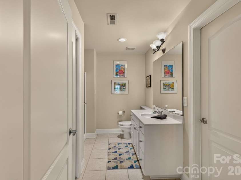 998 Blakeley Walk, Rock Hill, SC 29732.  MLS# CAR4410209, YatesRealty ID 45331. Bath 3 - Upstairs
