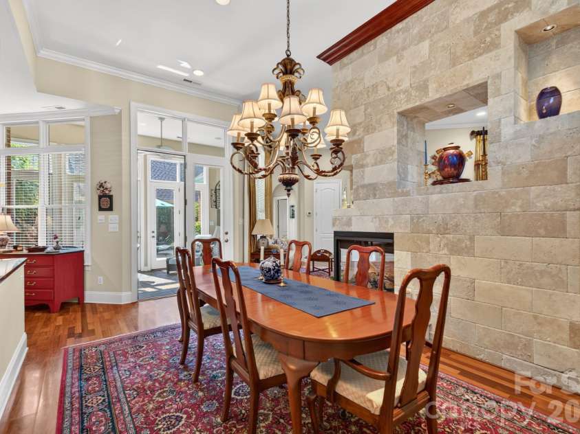 998 Blakeley Walk, Rock Hill, SC 29732.  MLS# CAR4410209, YatesRealty ID 45331. Dining Room