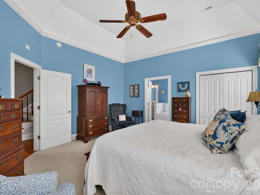 998 Blakeley Walk, Rock Hill, SC 29732.  MLS# CAR4410209, YatesRealty ID 45331. Primary Bedroom