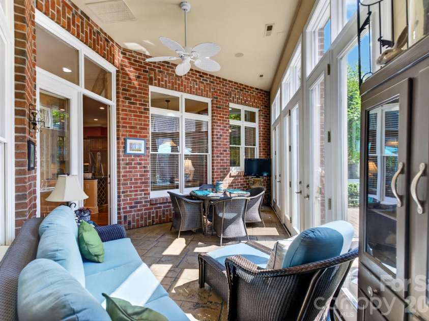 998 Blakeley Walk, Rock Hill, SC 29732.  MLS# CAR4410209, YatesRealty ID 45331. Sunroom
