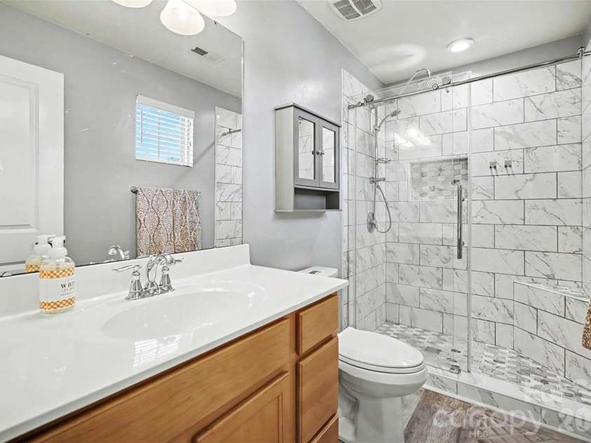 3696 English Garden Drive, Gastonia, NC 28056.  MLS# CAR4415816, YatesRealty ID 45332. Updated Primary bath