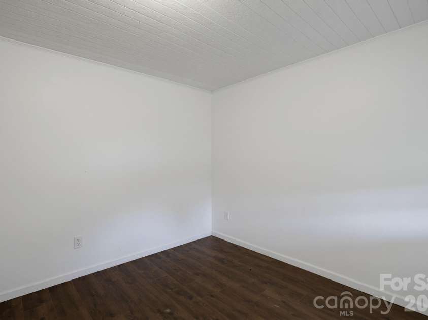 149 Dobbins Street, Wallace, NC 28466.  MLS# CAR4394453, YatesRealty ID 45333. 