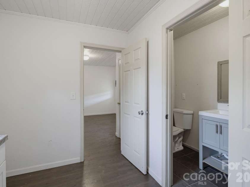149 Dobbins Street, Wallace, NC 28466.  MLS# CAR4394453, YatesRealty ID 45333. 