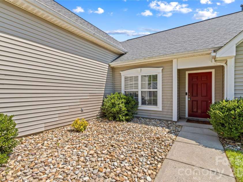 159 Bluffton Road, Mooresville, NC 28115.  MLS# CAR4408481, YatesRealty ID 45334. 