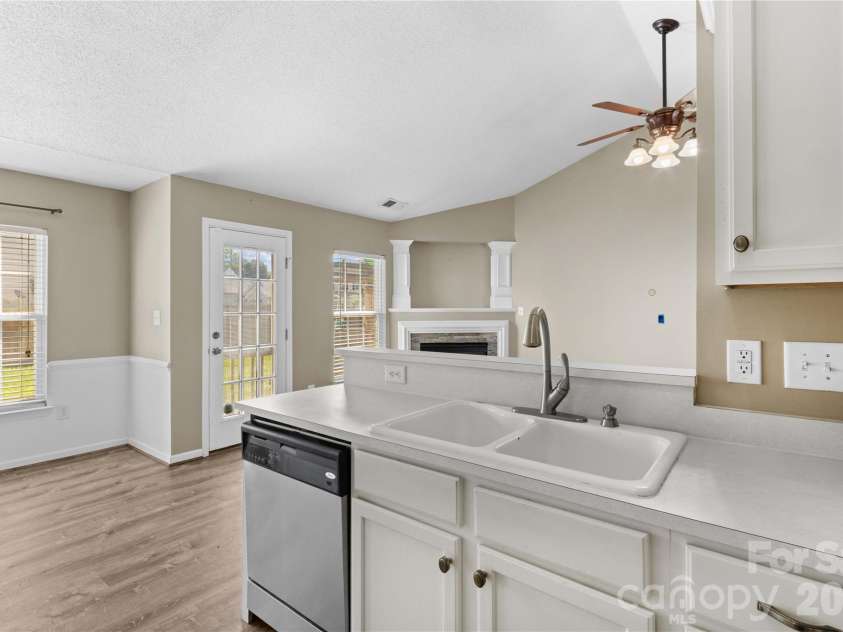 159 Bluffton Road, Mooresville, NC 28115.  MLS# CAR4408481, YatesRealty ID 45334. 