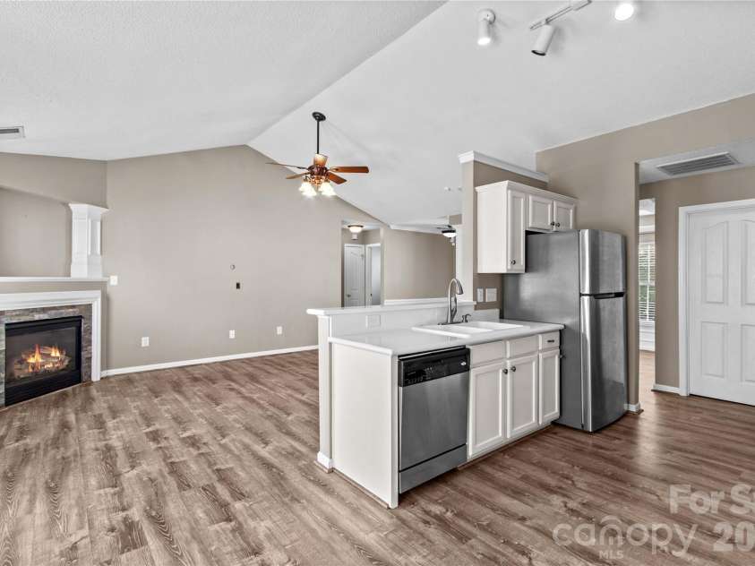 159 Bluffton Road, Mooresville, NC 28115.  MLS# CAR4408481, YatesRealty ID 45334. 
