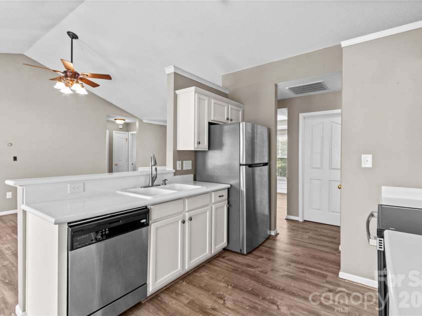 159 Bluffton Road, Mooresville, NC 28115.  MLS# CAR4408481, YatesRealty ID 45334. 