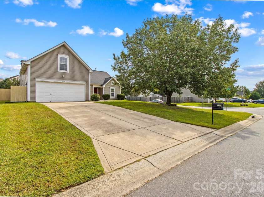 159 Bluffton Road, Mooresville, NC 28115.  MLS# CAR4408481, YatesRealty ID 45334. 