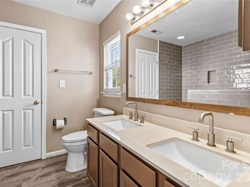 159 Bluffton Road, Mooresville, NC 28115.  MLS# CAR4408481, YatesRealty ID 45334. Updated Primary Bathroom Vanity