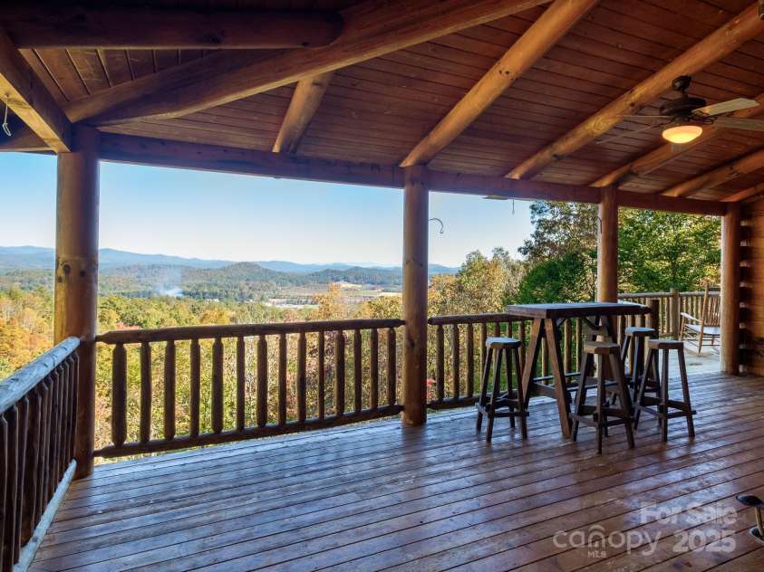 212 Jayhawk Lane, Brevard, NC 28712.  MLS# CAR4315217, YatesRealty ID 45337. 