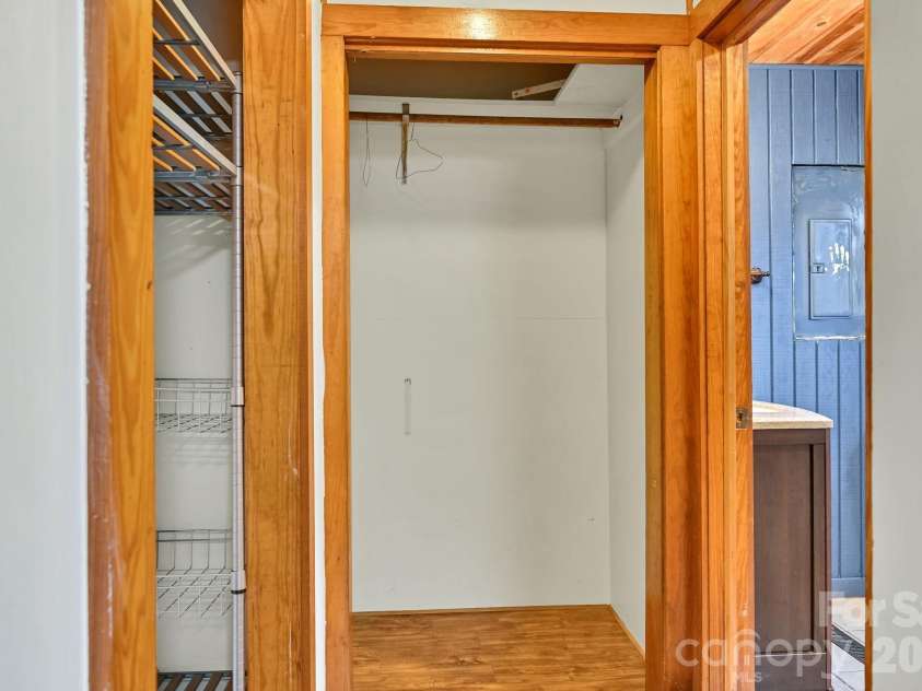 376 Fairview Road, Asheville, NC 28803.  MLS# CAR4415834, YatesRealty ID 45338. 
