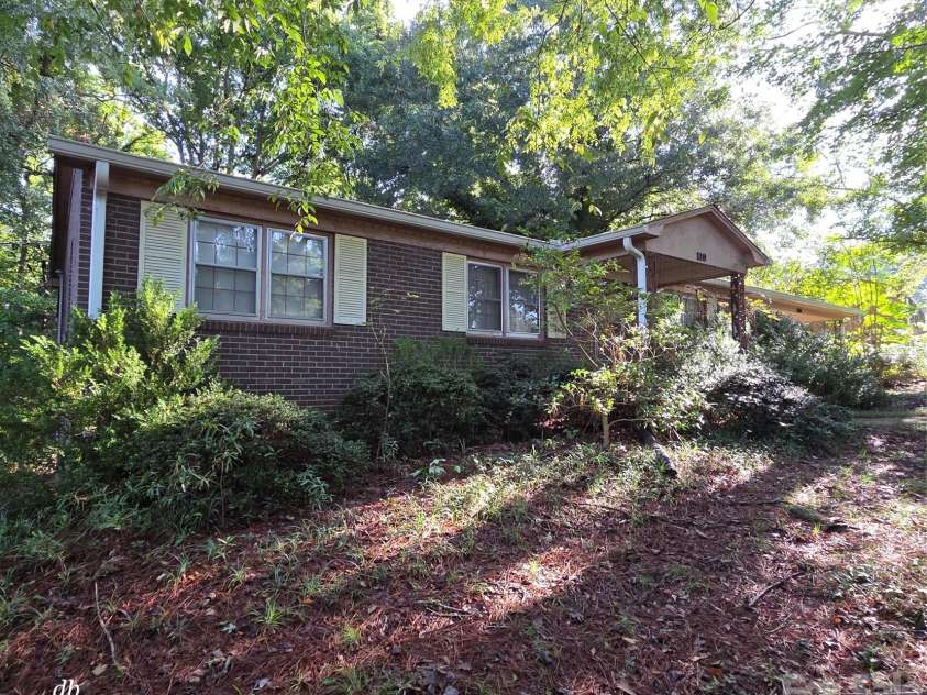 110 Delmar Road, Shelby, NC 28152.  MLS# CAR4416102, YatesRealty ID 45339. 