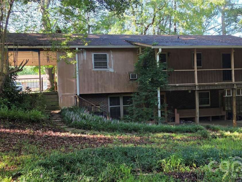 110 Delmar Road, Shelby, NC 28152.  MLS# CAR4416102, YatesRealty ID 45339. 