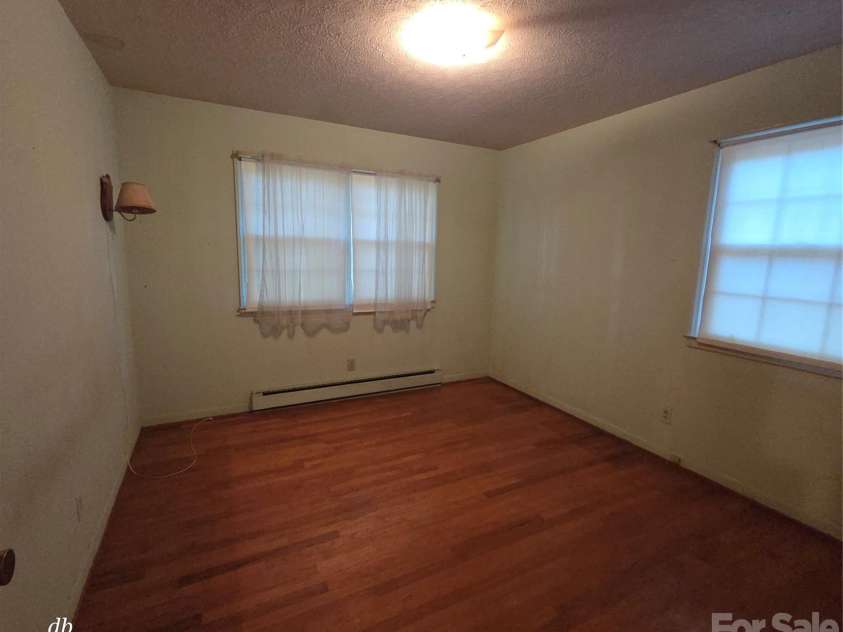 110 Delmar Road, Shelby, NC 28152.  MLS# CAR4416102, YatesRealty ID 45339. 