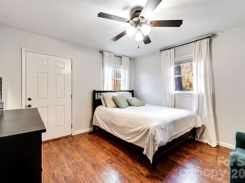 115 Indian Trail, Franklin, NC 28734.  MLS# CAR4344082, YatesRealty ID 4534. 