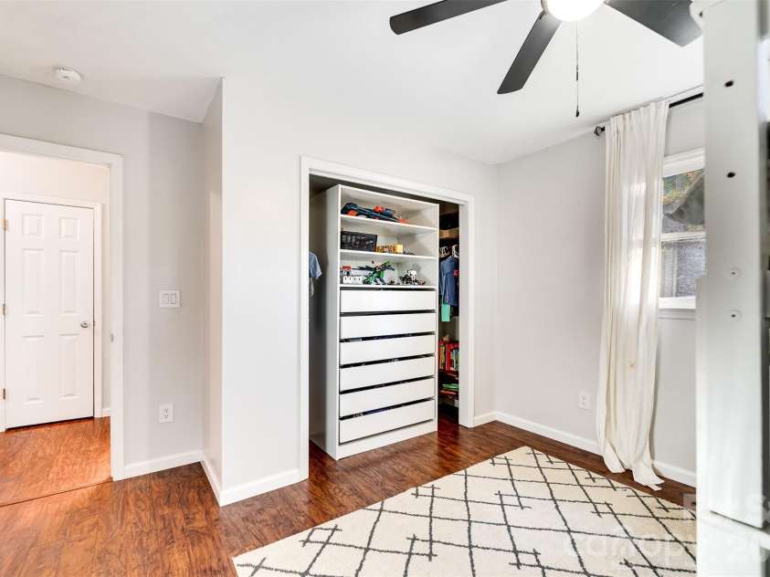 115 Indian Trail, Franklin, NC 28734.  MLS# CAR4344082, YatesRealty ID 4534. 