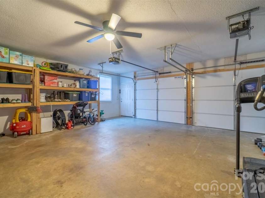 115 Indian Trail, Franklin, NC 28734.  MLS# CAR4344082, YatesRealty ID 4534. 