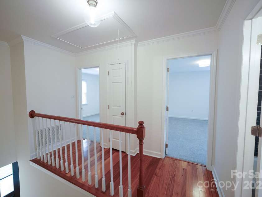 5925 Carmel Station Avenue, Charlotte, NC 28226.  MLS# CAR4227662, YatesRealty ID 4534. 