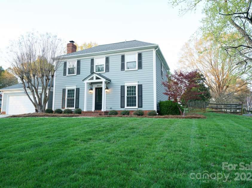 5925 Carmel Station Avenue, Charlotte, NC 28226.  MLS# CAR4227662, YatesRealty ID 4534. 