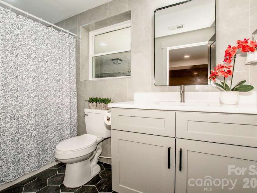 6229 Mountain Grove Road, Hickory, NC 28602.  MLS# CAR4340145, YatesRealty ID 4534. 2nd full bathroom in basement