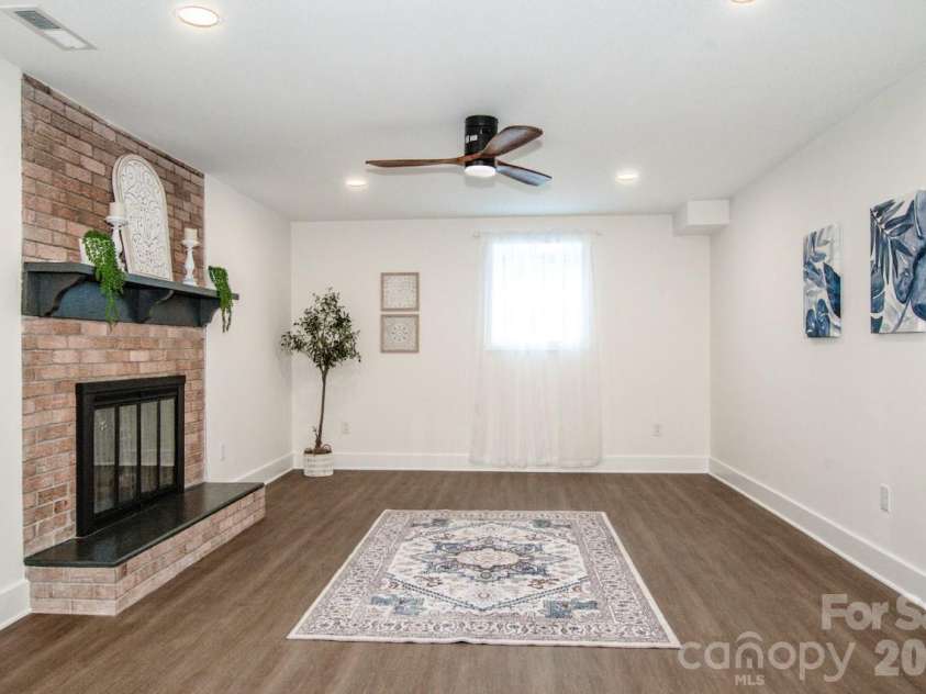 6229 Mountain Grove Road, Hickory, NC 28602.  MLS# CAR4340145, YatesRealty ID 4534. Basement family room