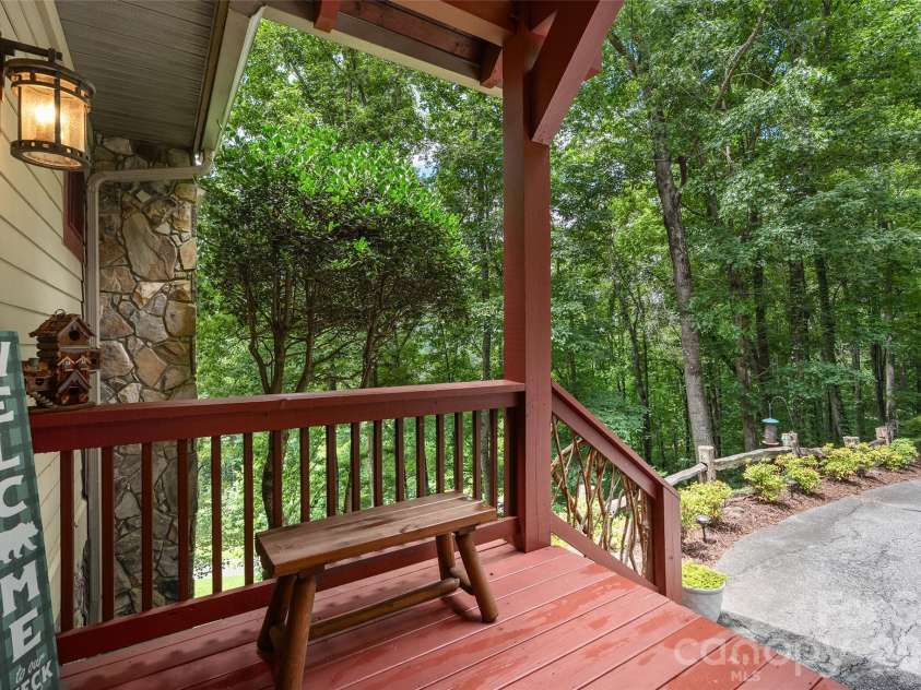 270 Par 3 Road, Whittier, NC 28789.  MLS# CAR4410907, YatesRealty ID 45340. 