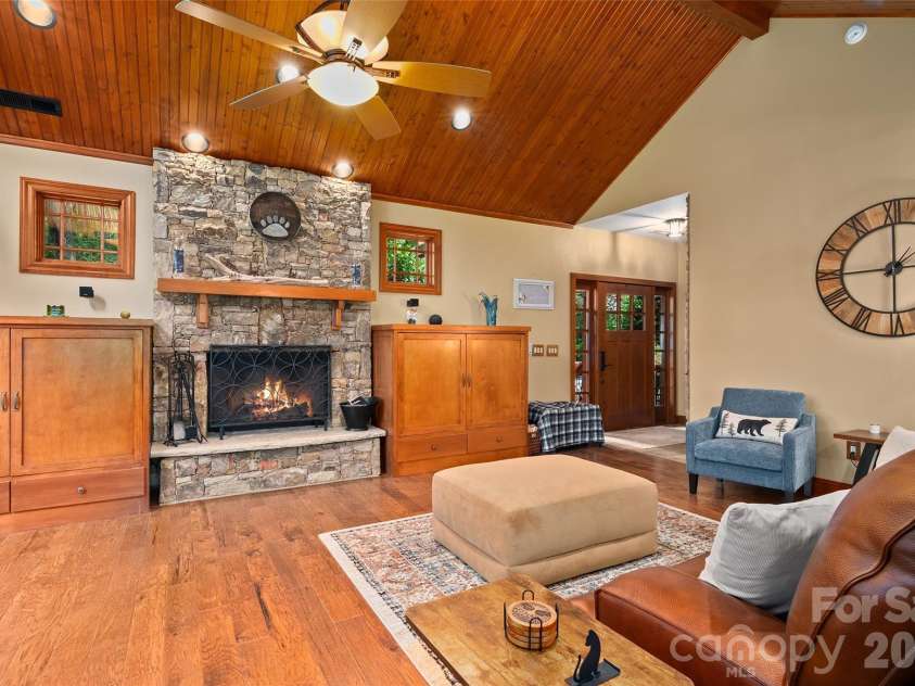 270 Par 3 Road, Whittier, NC 28789.  MLS# CAR4410907, YatesRealty ID 45340. 
