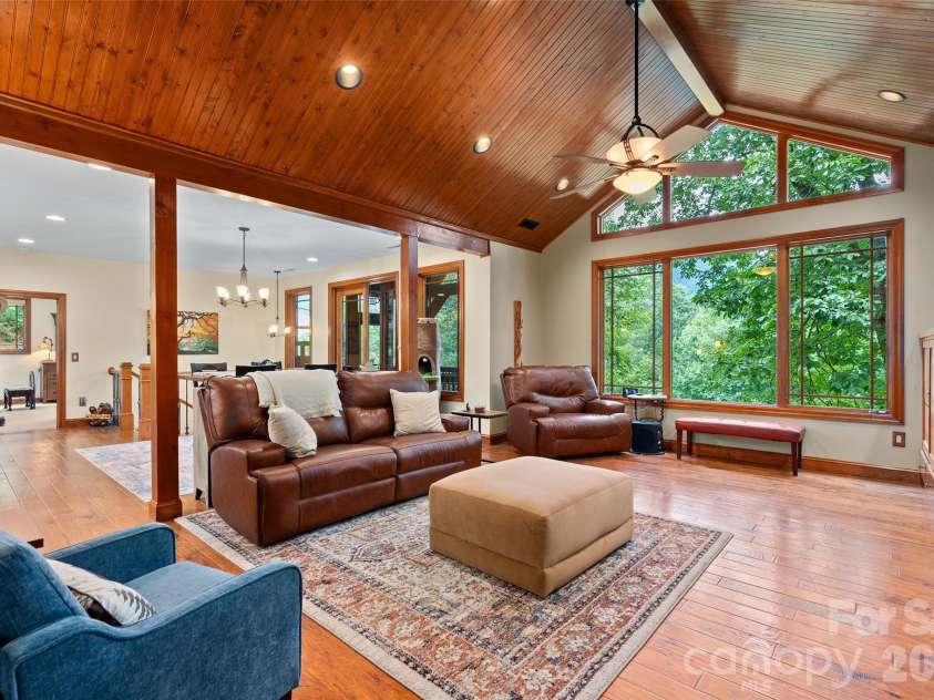 270 Par 3 Road, Whittier, NC 28789.  MLS# CAR4410907, YatesRealty ID 45340. 