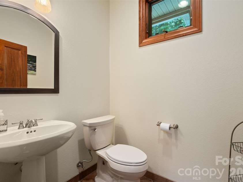 270 Par 3 Road, Whittier, NC 28789.  MLS# CAR4410907, YatesRealty ID 45340. 