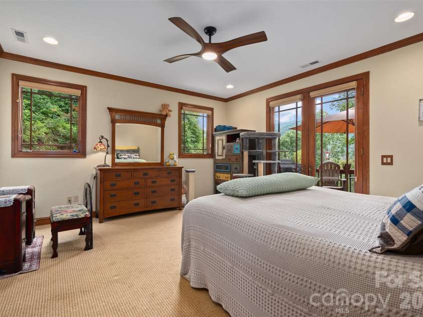 270 Par 3 Road, Whittier, NC 28789.  MLS# CAR4410907, YatesRealty ID 45340. 