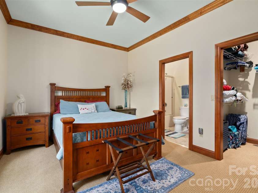 270 Par 3 Road, Whittier, NC 28789.  MLS# CAR4410907, YatesRealty ID 45340. 